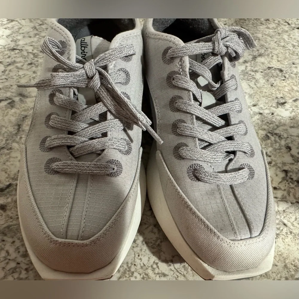 Allbirds Women's Risers Blizzard Low Top Trainers Sneakers Size 10 Gray White